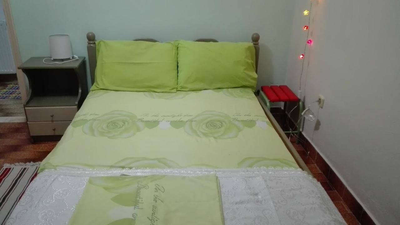 Nefele's Apartament *